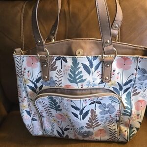 Relic Beige Shoulder Bag